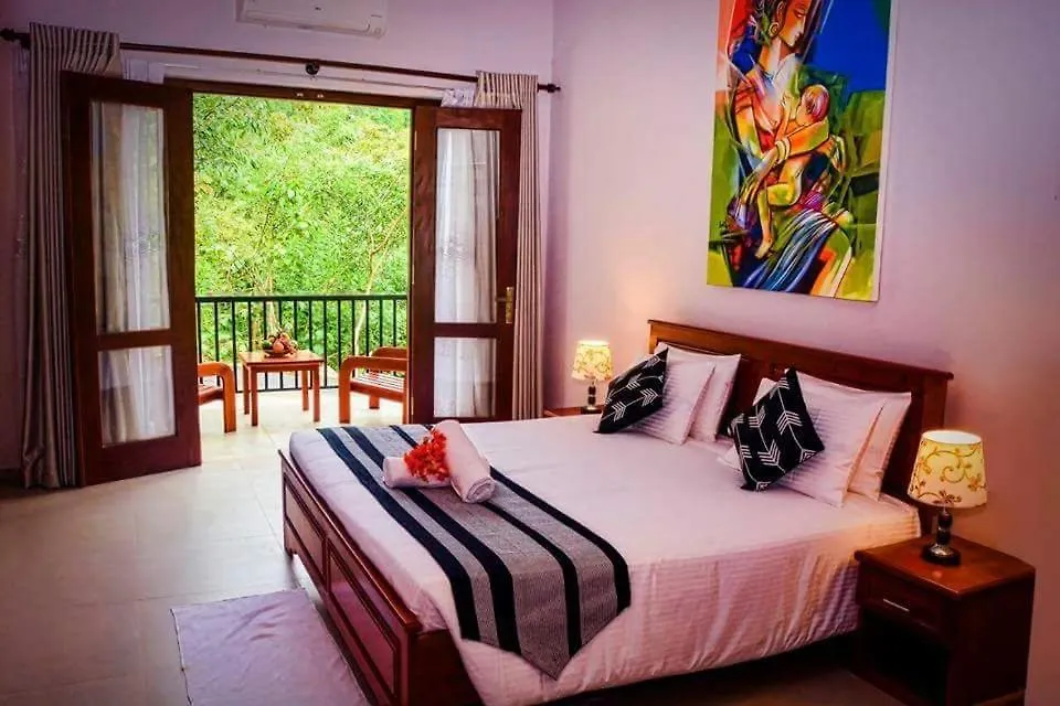 The Grand Hills Bed & Breakfast Kandy 4*,  Sri Lanka